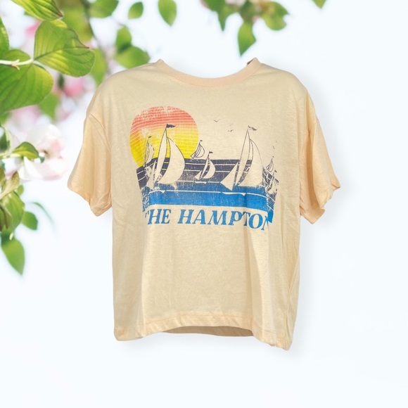 Goodie Two Sleeves Tops - GRAPHIC Crop Tee